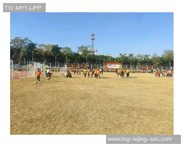 快乐运动时光小学生足球操带你领略活力与团结的魅力