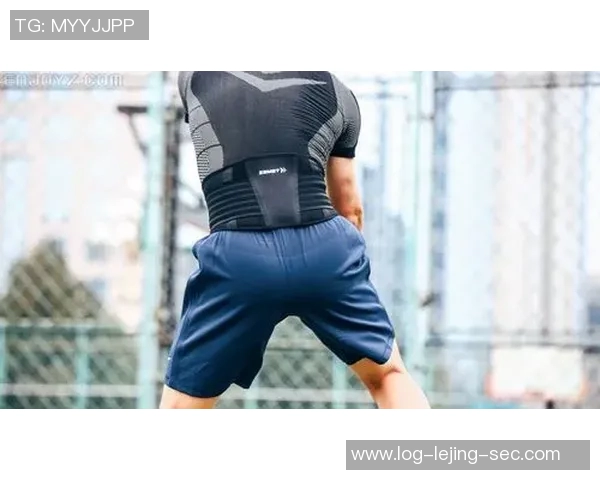 足球运动中的腰伤防护与康复策略探讨